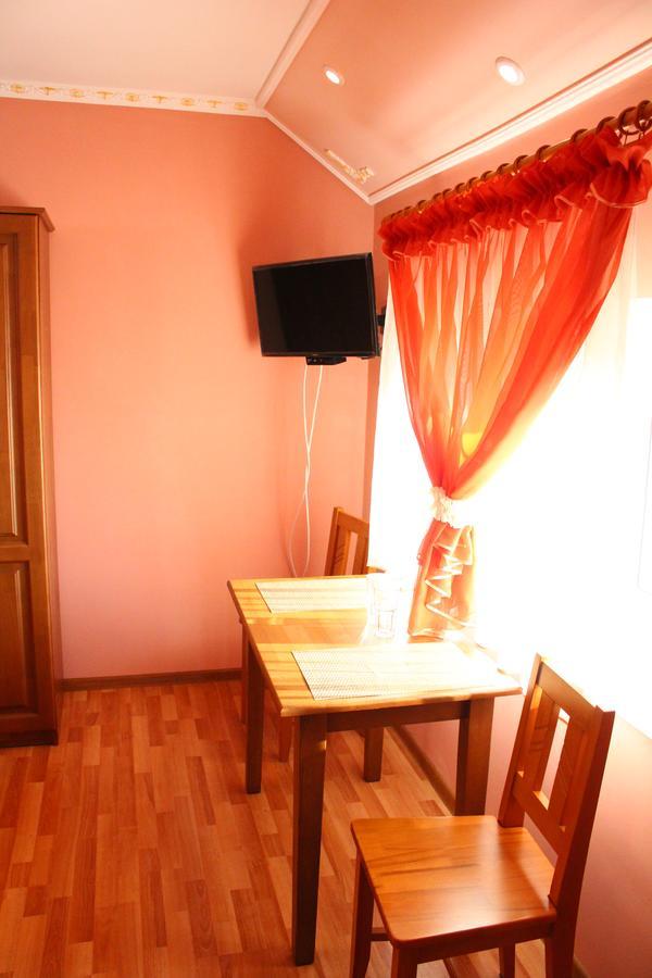 Cafe-Motel Goryanka Uzhhorod Εξωτερικό φωτογραφία